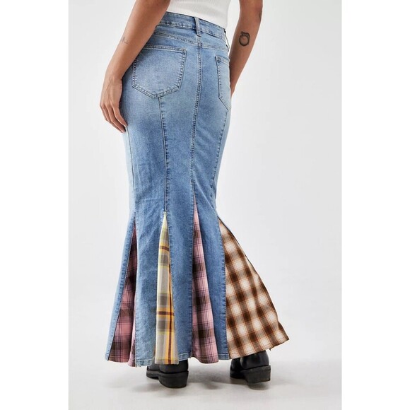 BDG Sasha Raw-Edge Fishtail Maxi Skirt Patchwork Grunge Plaid Flare Panel Small - Picture 2 of 11